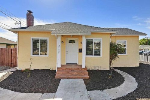 27327 Tyrrell Ave, Hayward, CA 94544-4511
