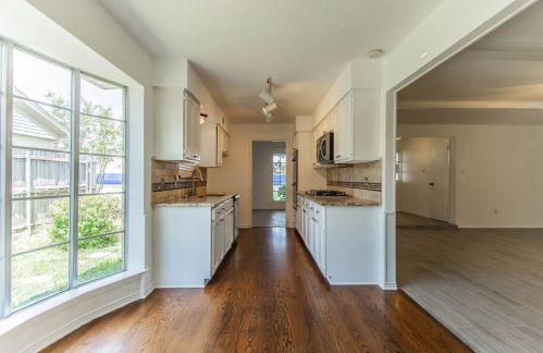 1309 Melrose Dr, Richardson TX  75080-3739 exterior