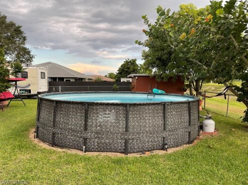 235 Eaglesmere Dr, Lehigh Acres FL  33936-7541 exterior