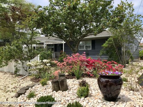 602 Ranger Dr, Lacey NJ  08731-1901 exterior