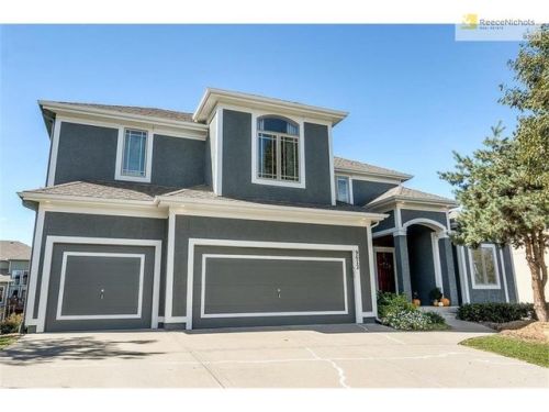 9612 Mccormack Dr, Shawnee Mission KS  66227-7225 exterior