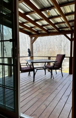 24480 Bushby Rd, Laurelville OH  43152-9712 exterior