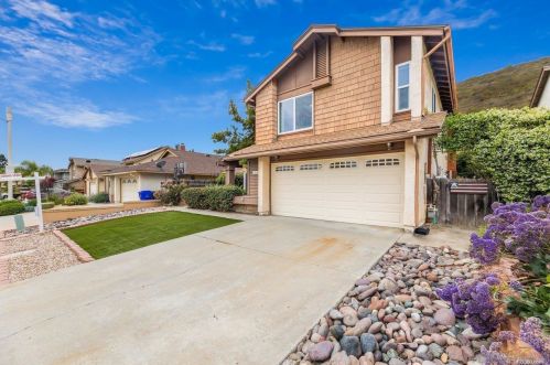 13548 Stoney Creek Rd, San Diego, CA 92129-2051