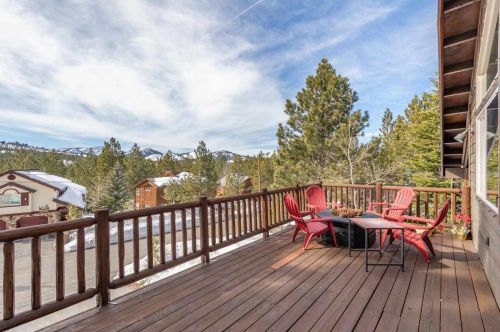 12480 Pinnacle Loop, Truckee, CA 96161-6924