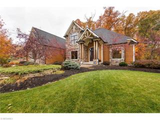 4884 Nobles Pond Dr, Canton, OH 44718-3846
