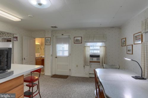 101 Rosanna St, Hummelstown PA  17036-1519 exterior