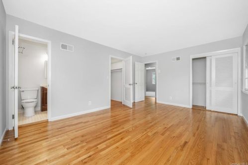 16 Bonwit Rd, Rye Brook NY  10573-1936 exterior