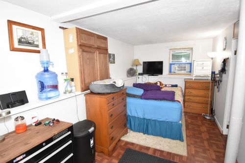 39 Essex Dr, Raymond NH  03077-2609 exterior