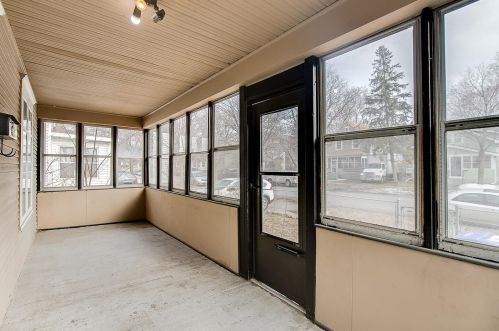 853 Carroll Ave, Saint Paul, MN 55104-5512