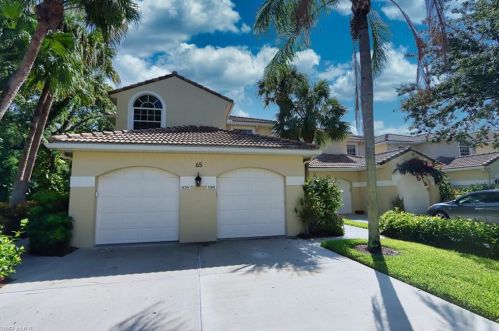 65 Silver Oaks Cir, Naples, FL 11102-4645
