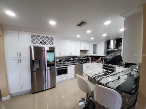 4051 Benson Ave, Saint Petersburg FL  exterior