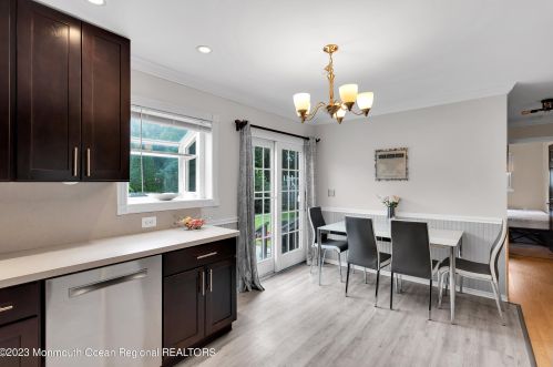 12 Indiana Ave, Jackson Twp NJ 08527-2111 exterior