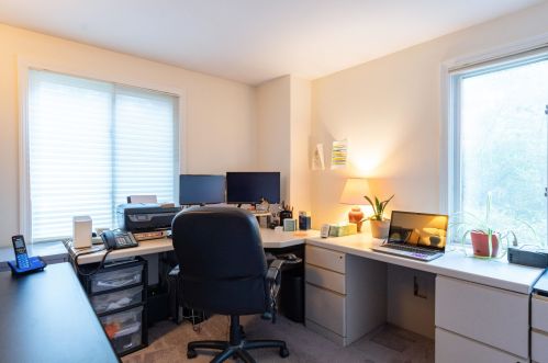 3 Pitford Way, Nashua NH  exterior