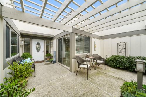 6325 Whaley Dr, San Jose, CA 95135-1447