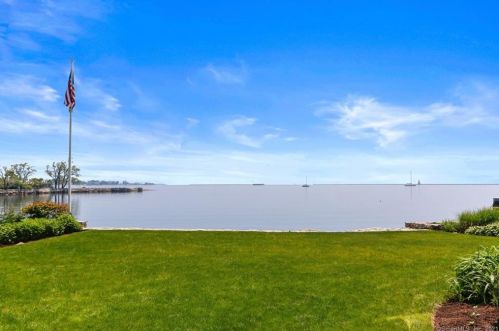 130 Dolphin Cove Quay, Stamford, CT 06902-7718