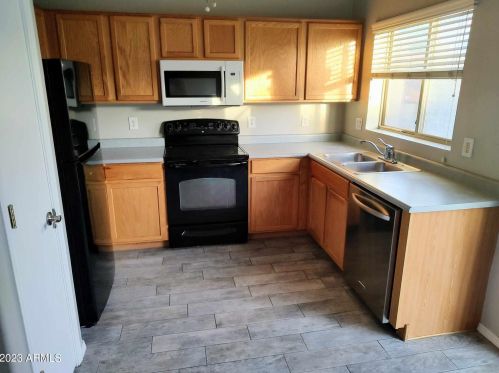 16681 Tasha Dr, Sun City, AZ 85388-2145