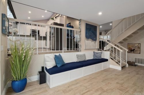 5394 Bloch St, San Diego CA 92122-4015 exterior