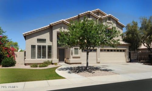 1182 Mckemy Ave, Chandler, AZ 85226-1116