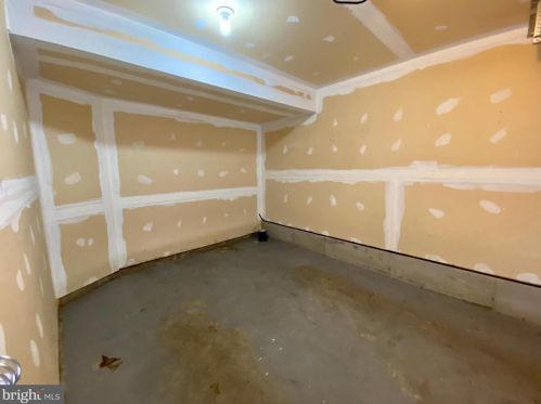 179 Dunlap Dr, Charles Town WV  25414-6509 exterior