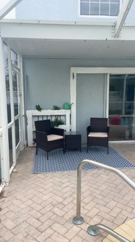 716 92nd Ave, Naples, FL 34108-2433