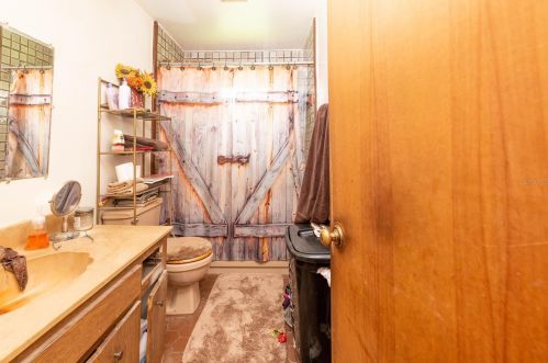 14010 Wp Ln, Thonotosassa FL  33592-4204 exterior