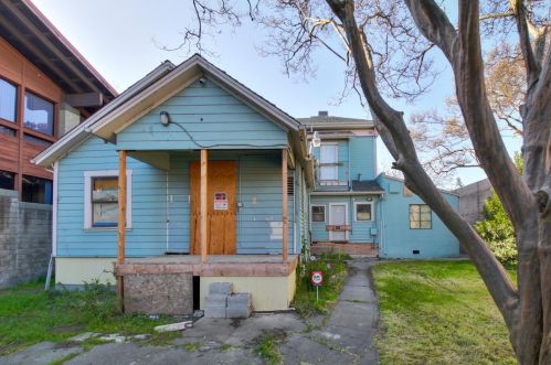 609 Court St, Woodland CA  95695-3426 exterior