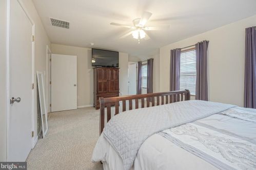 9 Flemish Way, Lumberton Township NJ  08048-4527 exterior