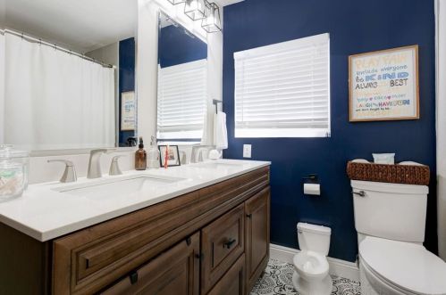 6969 Tower St, La Mesa CA  91942-4527 exterior