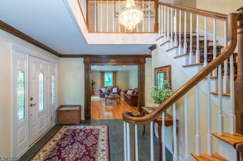 34 Arden Rd, Mountain Lakes, NJ 07046-1503