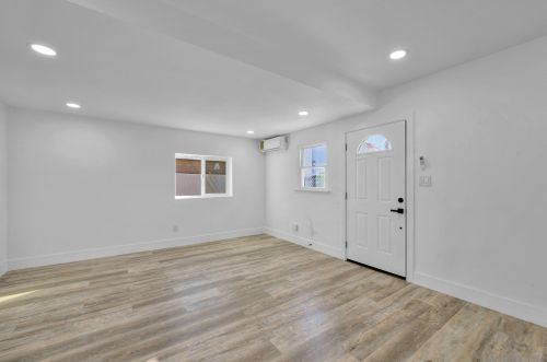 28 5 St, National City CA  91950-2357 exterior