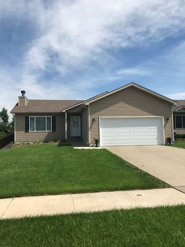 4640 Merced St, Des Moines, IA 50310-2909