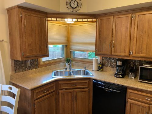 6209 Kinnickinnic Riv Pkwy, Milwaukee WI 53219-3011 exterior