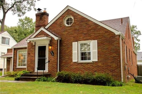 3809 10th St, Canton, OH 44710-1403