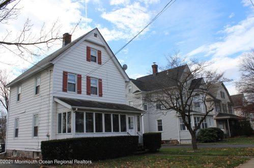 62 Hanover Ave, Greystone Park, NJ 07950-2109