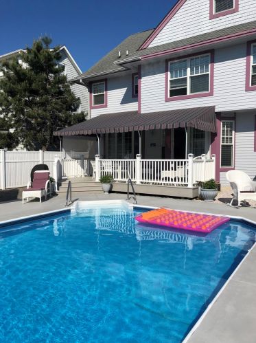 1625 Ocean Ave, Point Pleasant Beach, NJ 08742-4655