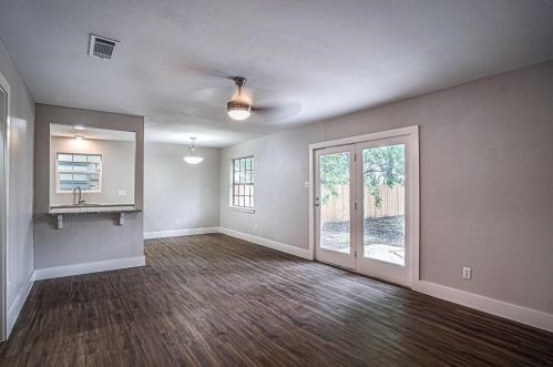1708 Emery St, Denton, TX 76201-2558