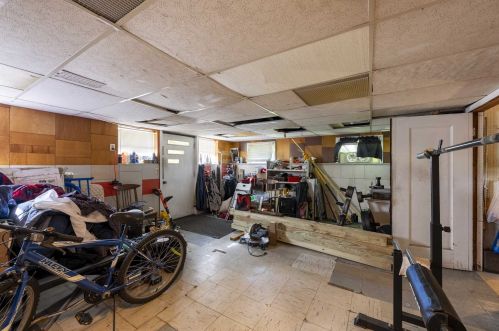 2 Merrimac Rd, Poughkeepsie NY  12603-5661 exterior