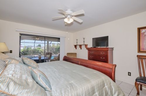 1429 23rd Ter, Cape Coral FL  33909-4402 exterior
