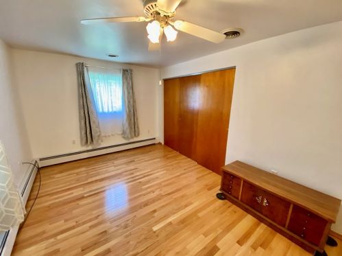 1521 Sycamore St, South Connellsville PA  15425-4954 exterior