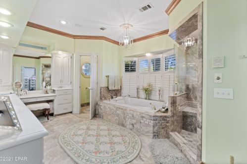 1360 State Park Rd, Sunny Hills FL  32428-6067 exterior