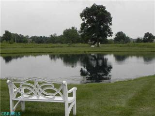 32 Ellington Commons Ln, Granville, OH 43023-8003