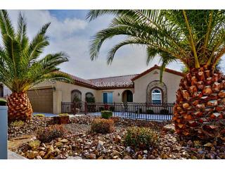 2429 Wisconsin Dells Dr, Henderson, NV 89044-1044