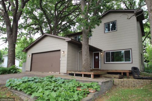 824 River St, Monticello MN  55362-8780 exterior