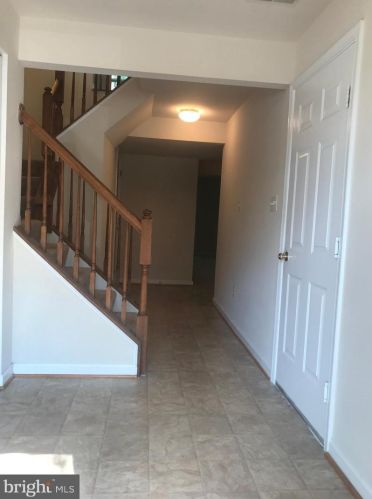 4802 Turnberry Dr, Fredericksburg, VA 22408-9590