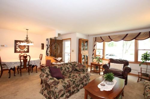 126 Fanna St, Fond Du Lac, WI 54935-5816