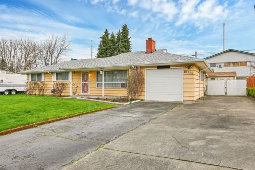 10607 Doten Dr, Lakewood WA  98499-4812 exterior