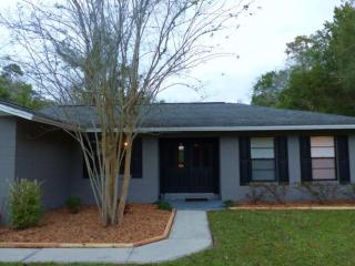 6111 Cornelia Ave, Orlando, FL 32807-3668