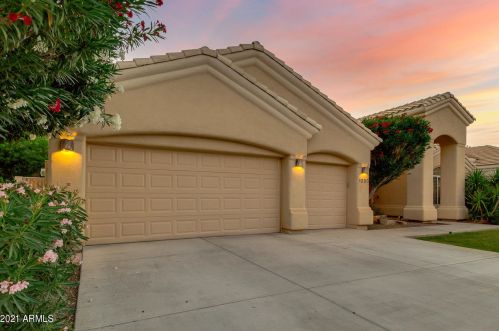1350 Mission Cove Ln, Gilbert, AZ 85234-2668