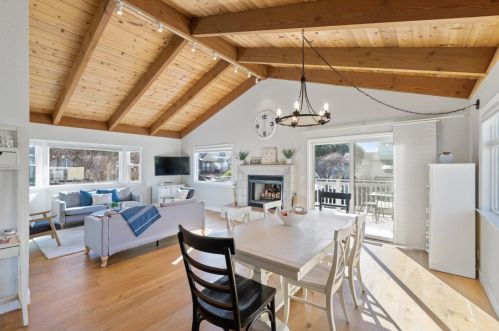 232 Garcia Ave, Princeton By The Sea, CA 94019-1800