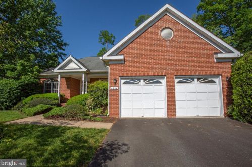 4204 Crooked Stick Ct, Fredericksburg VA  22408-9215 exterior